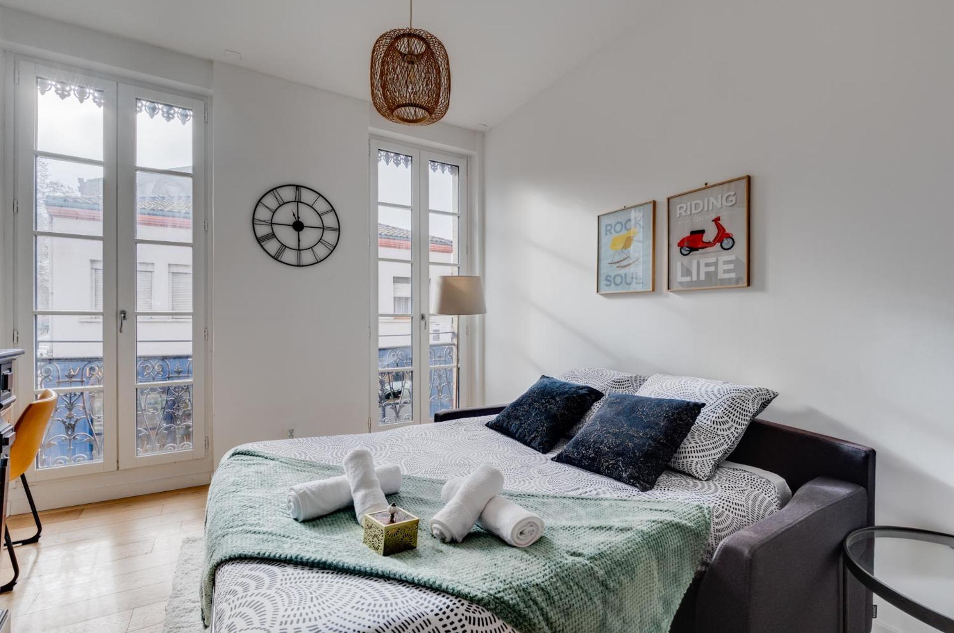 Chic Et Lumineux, Garage, Wifi, Clim Apartment