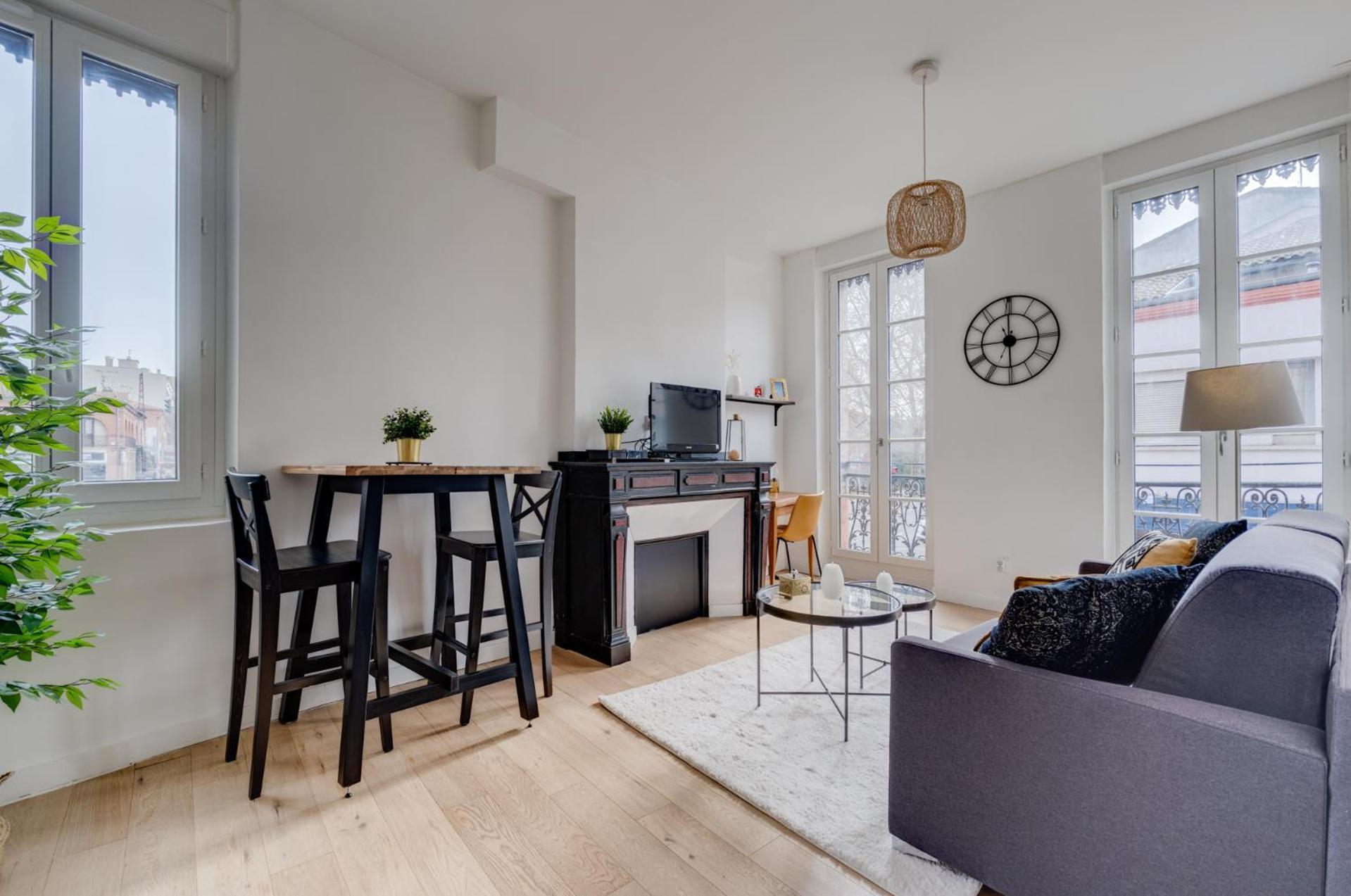 Chic Et Lumineux, Garage, Wifi, Clim Apartment