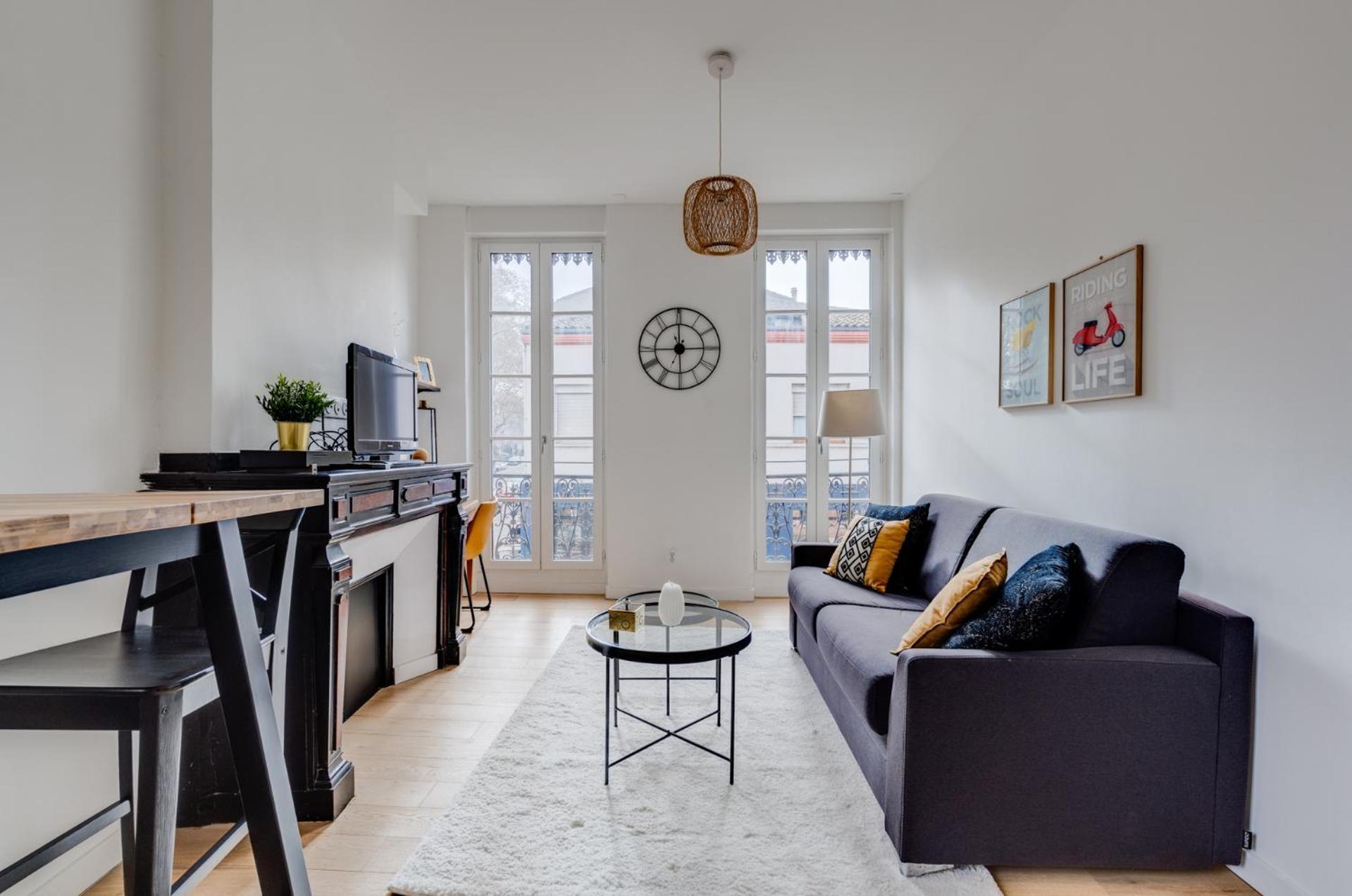 Chic Et Lumineux, Garage, Wifi, Clim